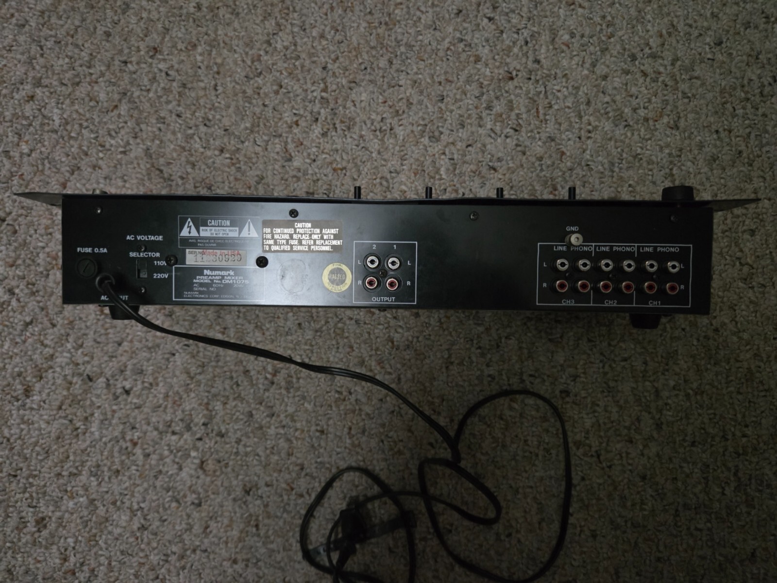 Vintage Numark DM1075 Pre-Amp Mixer