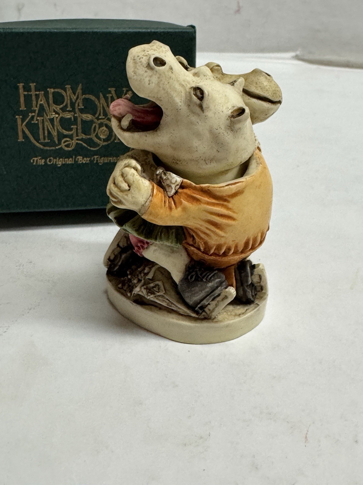 Harmony Kingdom GCC Exclusive Thin Ice Skating Hippos Trinket Box- #4823 Signed