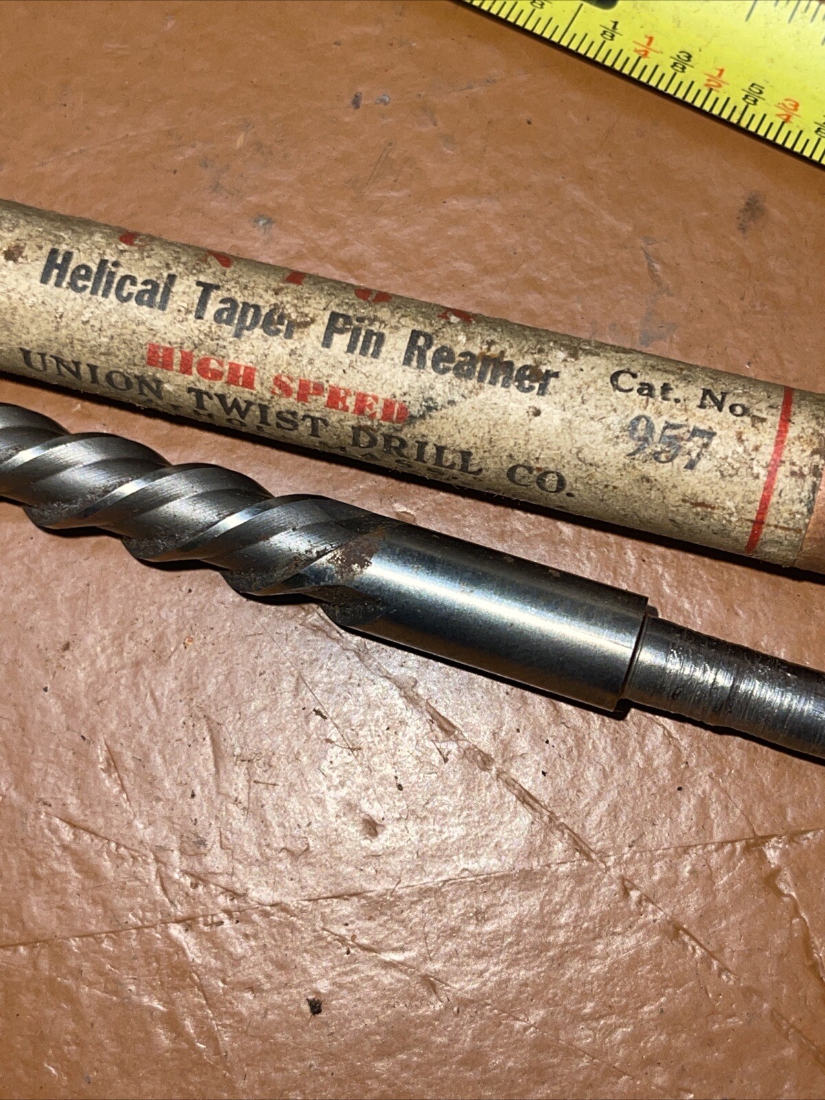 UNION USA No 6 helical taper pin reamer 957 HSW RH cut helical UTD