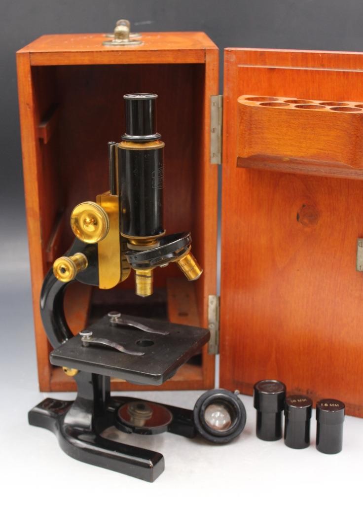 Antique Buffalo Spencer Microscope w/ Case Williams Brown & Earle