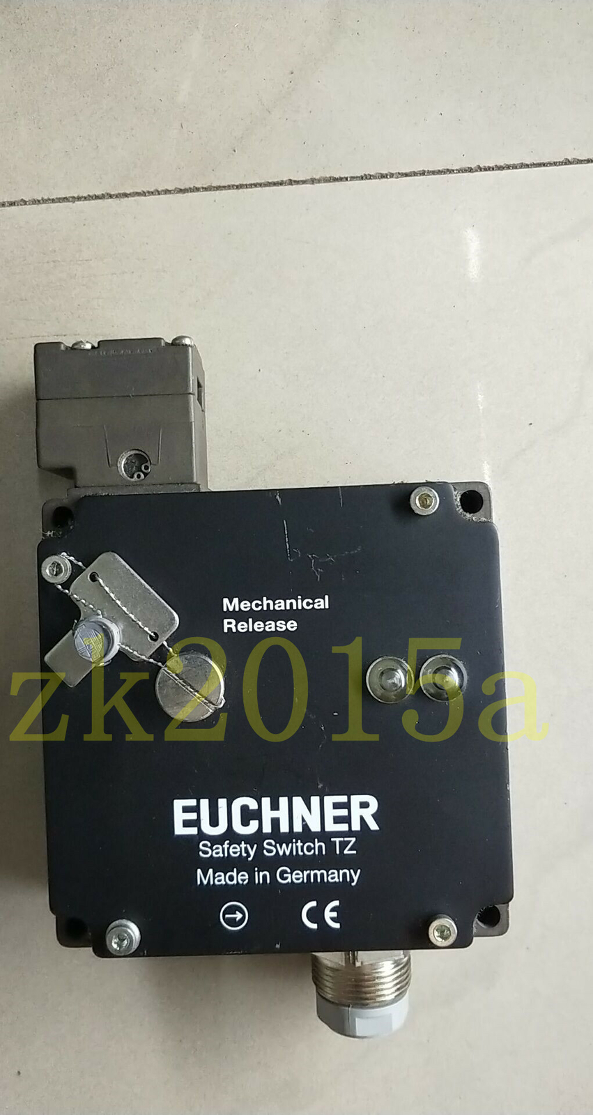 TZ2LE024SR6 fast ship by DHL OR EMS