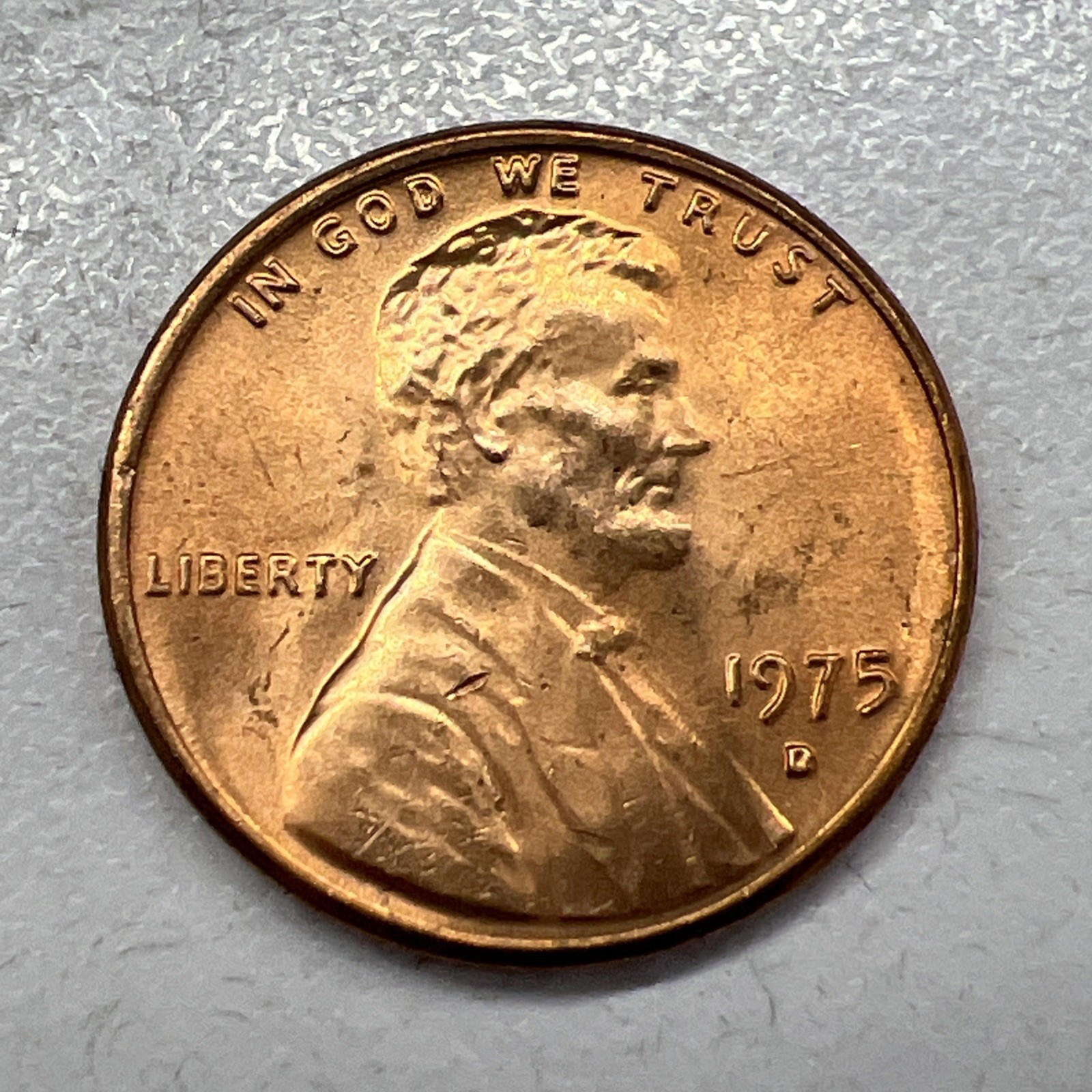 1975-D Uncirculated Lincoln Memorial Cent Penny (B) Speedy Free Shipping