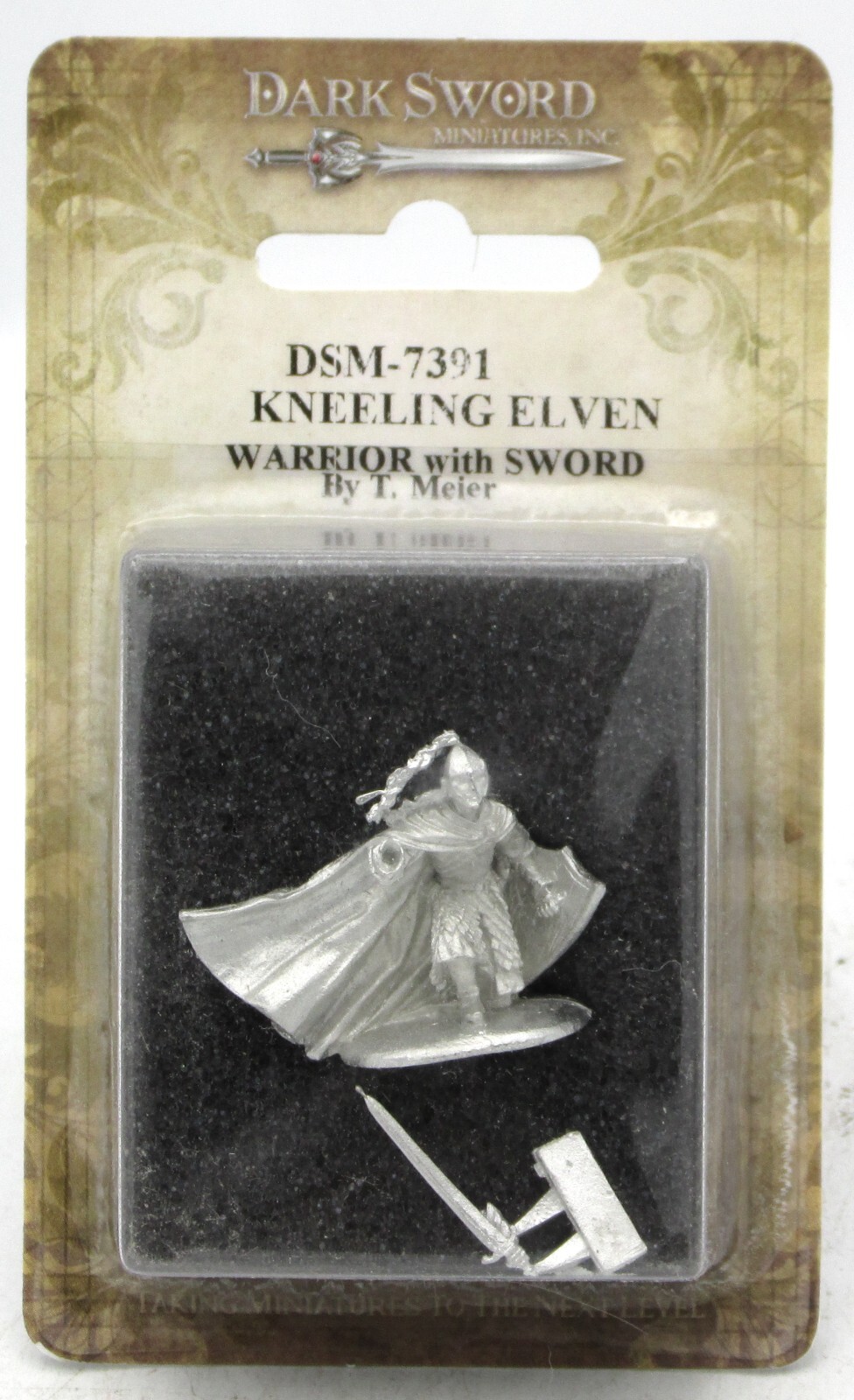 Dark Sword DSM-7391 Kneeling Elven Warrior with Sword (Tom Meier) Miniature