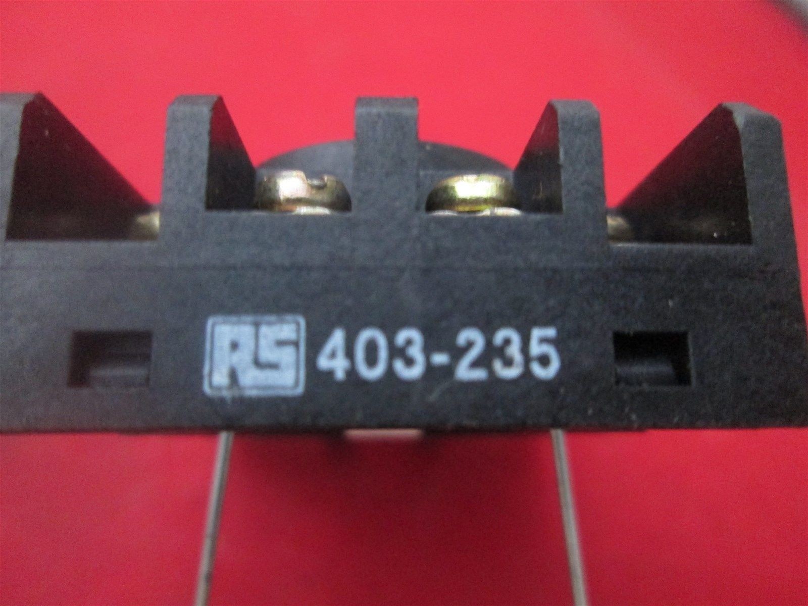 RS 403-235 Relay Socket