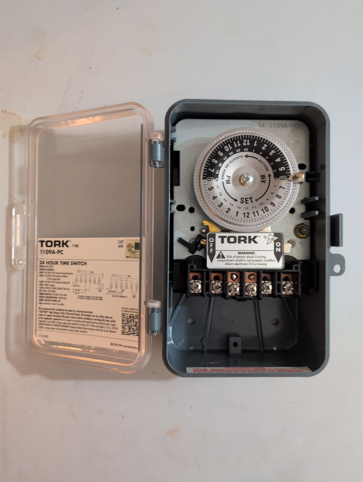 Tork 1109A-PC Multi-Volt Time Switch 120/208-277V Indoor Metal Case