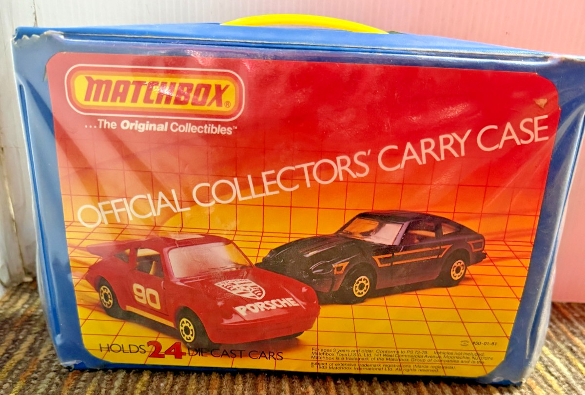 Vintage 1983 Matchbox Official Collector Case Holds 24 Models Trays Light  Blue