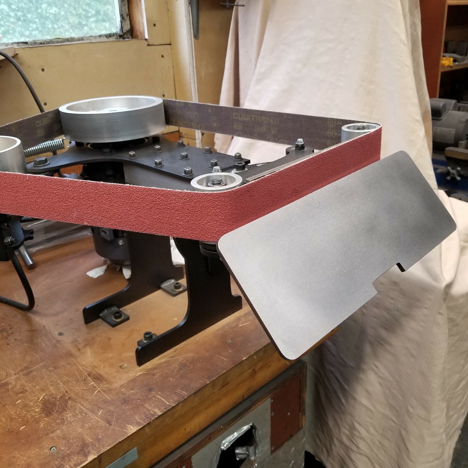 D-D Work / Tool Rest for OBM Origin Blade Maker Belt Grinder - 18" Table