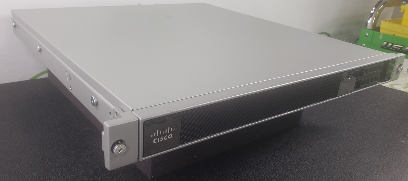 Cisco ASA5545-K9 ASA 5545-X Adaptive Security Appliance w Cable and Power cord