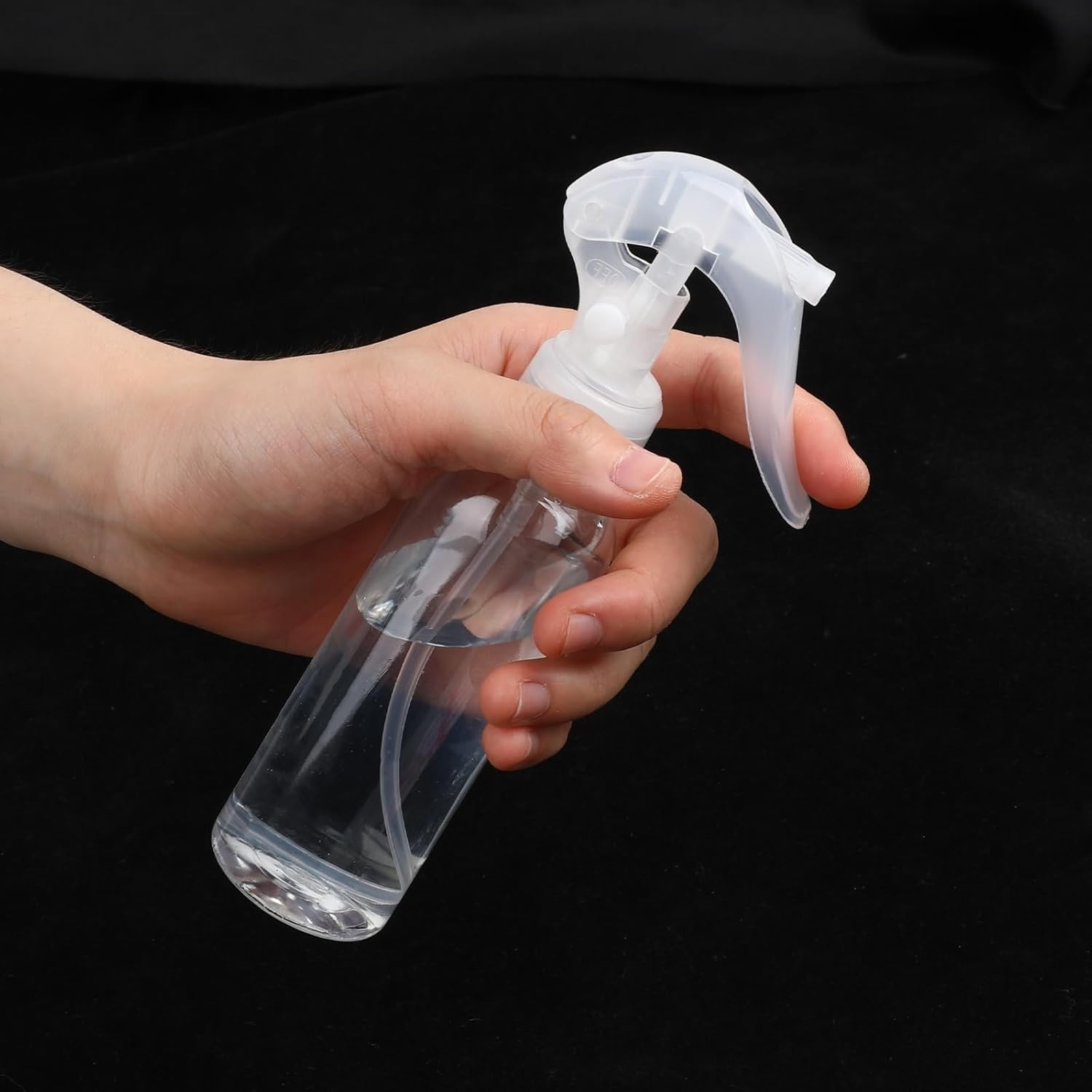 2 Pcs 100ml Small Spray Bottles Refillable Mist Container with Funnels and Label