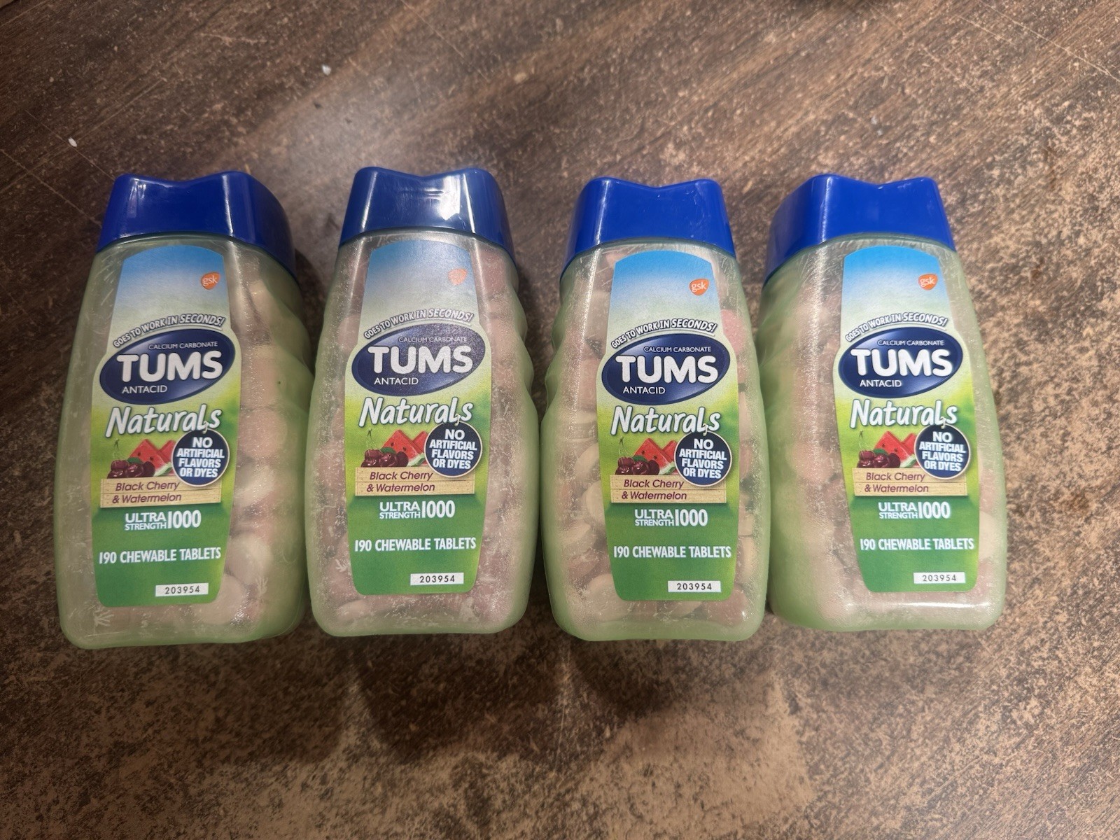 4-pack Tums Ultra Strength Antacid Chews for Heartburn Relief  190ct (09/2026)