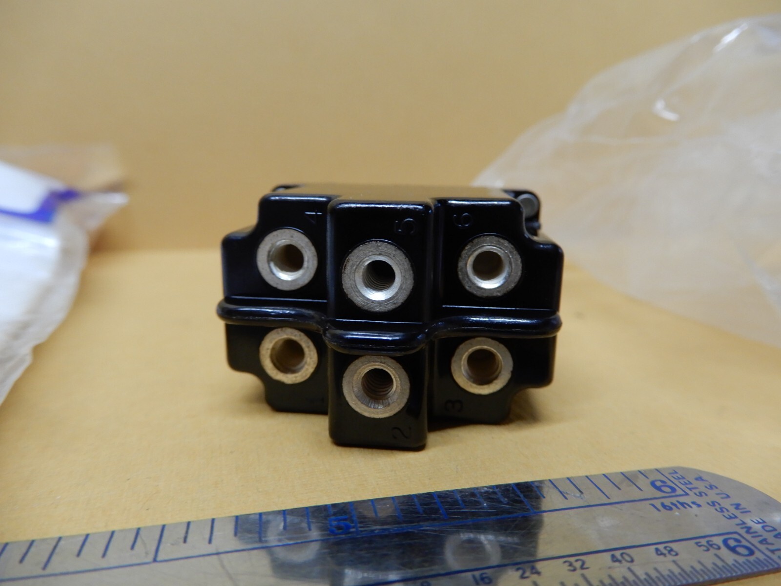 Micro Switch 2TL51-50 Toggles White Plastic Quantity 2 NOS