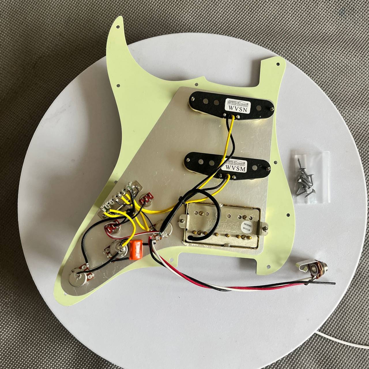 SSH Prewired Pickguard Set Loaded Yellow Wilkinson Alnico V Pickups Coil Split