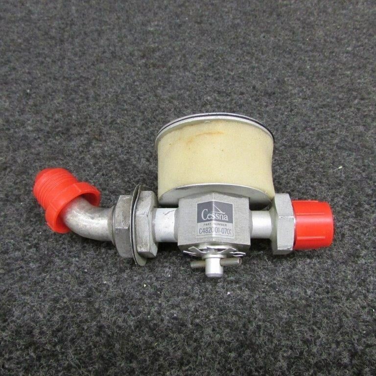 2H3-35 Cessna T210N Airborne Vacuum Regulating Valve