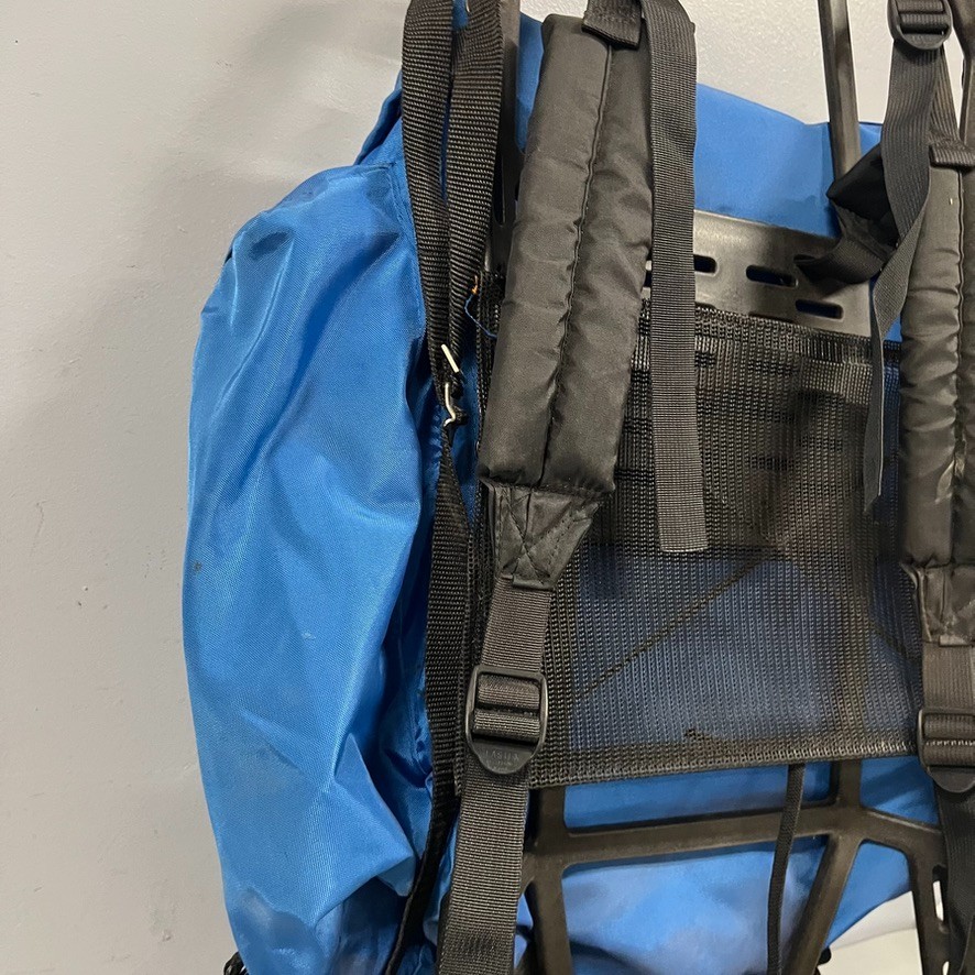 Vintage Coleman Peak 1 External Frame Hiking Backpack Blue Camping Pack Large