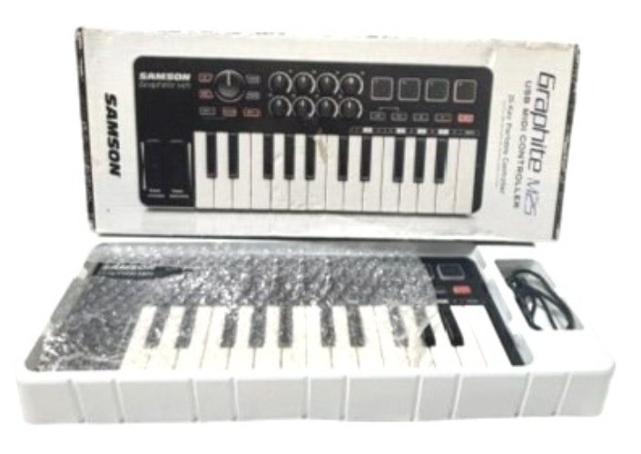 Samson Graphite M25 USB MIDI Controller Keyboard 25 Keys 8 Encoders & 4 Pads