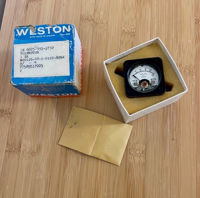 Weston DC Voltmeter model 1511 MIC AMM