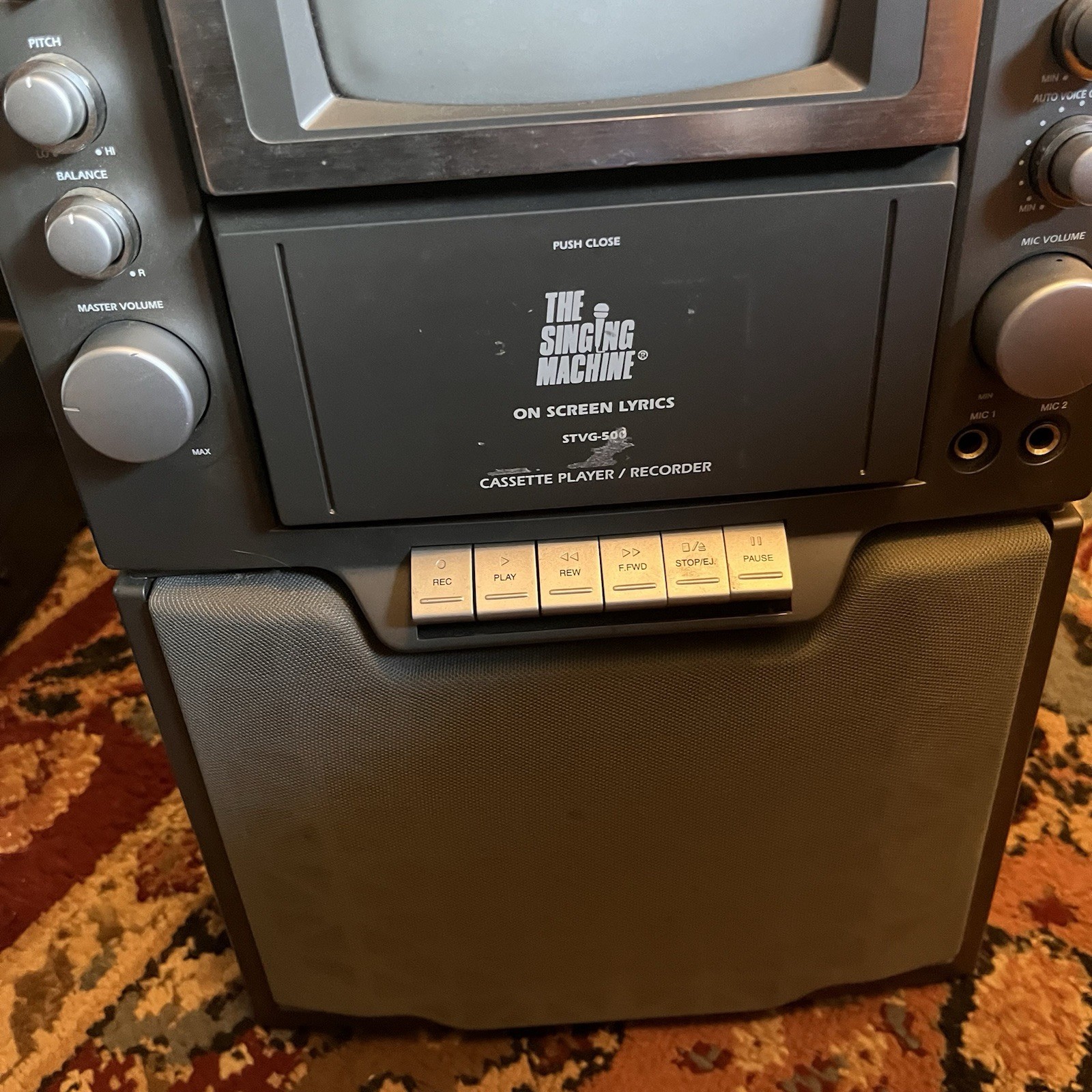 2002 The Singing Machine SMVG-500 Karaoke Machine