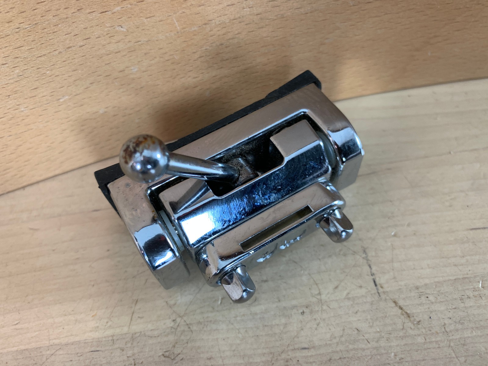 DRUM WORKSHOP DW DWSP2158 3-Position Adjustable BUTT PLATE Snare Drum Part Chrm.