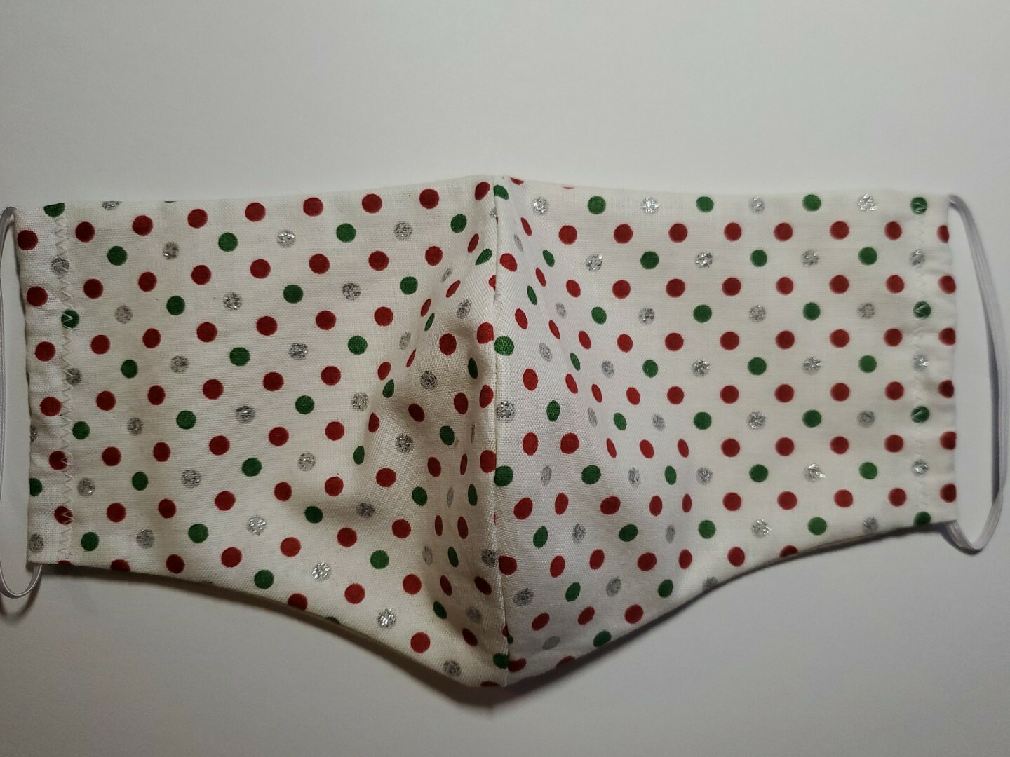 Handmade face mask washable and reusable with filter pocket