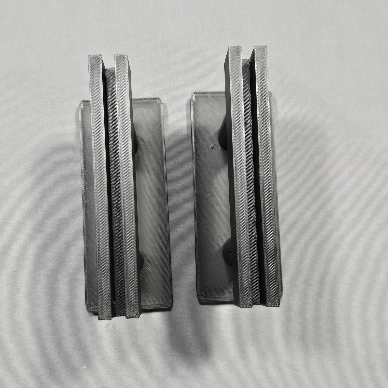 Aquarium Flat Surface Light Risers Single Level Notched Base for Tanks with Lids
