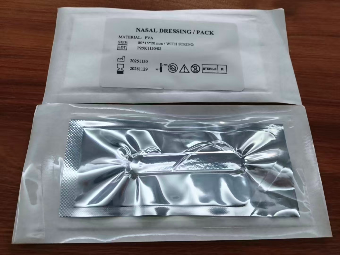 8cm  Hemostatic Dressing Nose Plug  with String Nasal Pack Kit Stop Bleeding