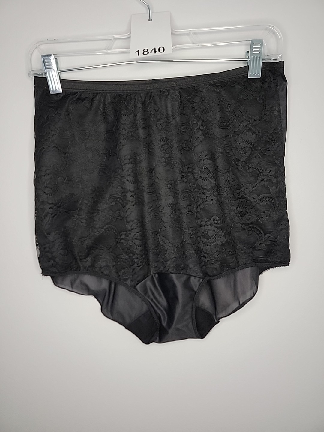 Vintage Vanity Fair Tricot Pillowtab Nylon Black Panties Lace Front Size 7