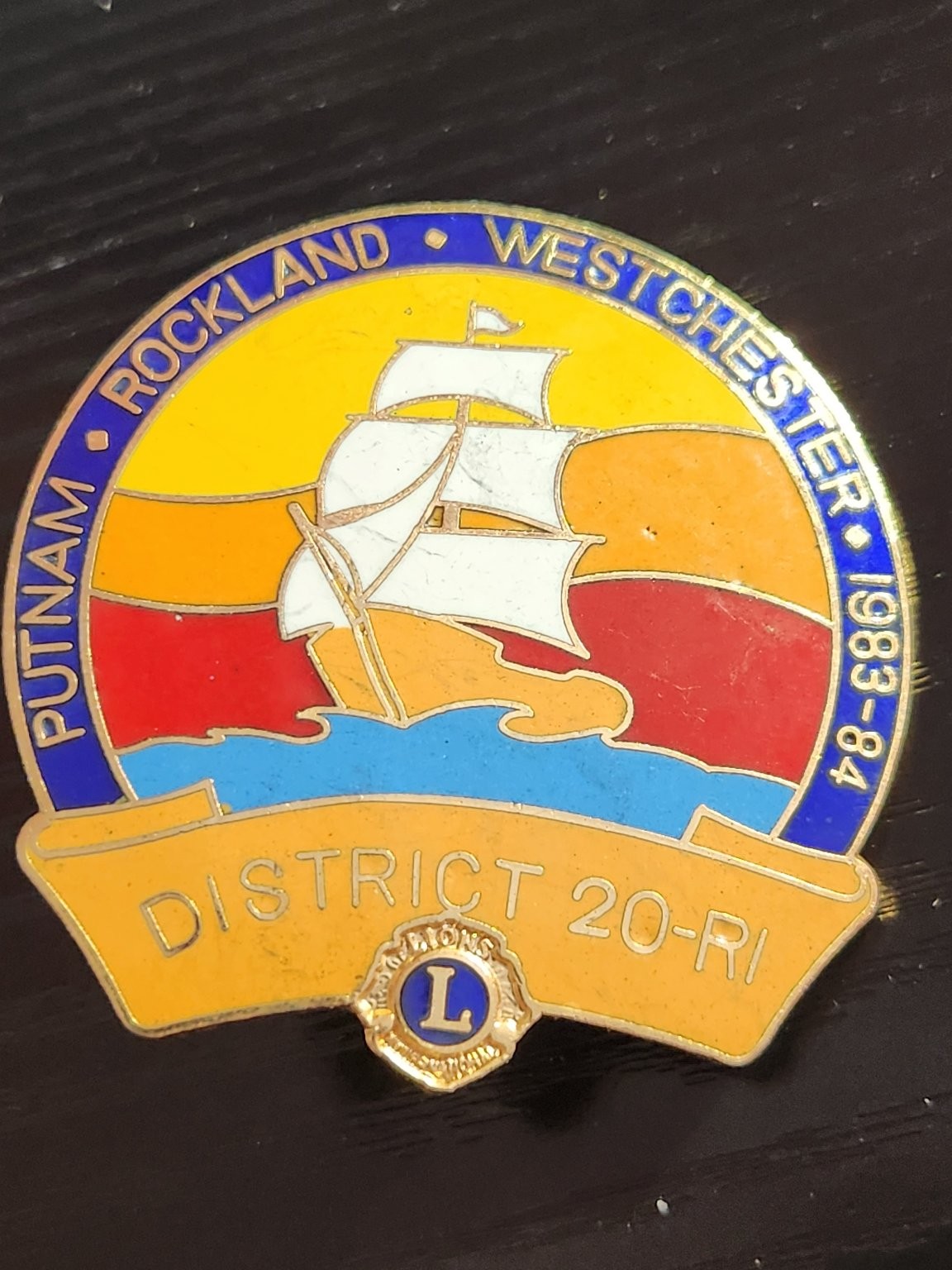 Lions Club District 20-RI Pin 1983-84 Putnam Rockland Westchester
