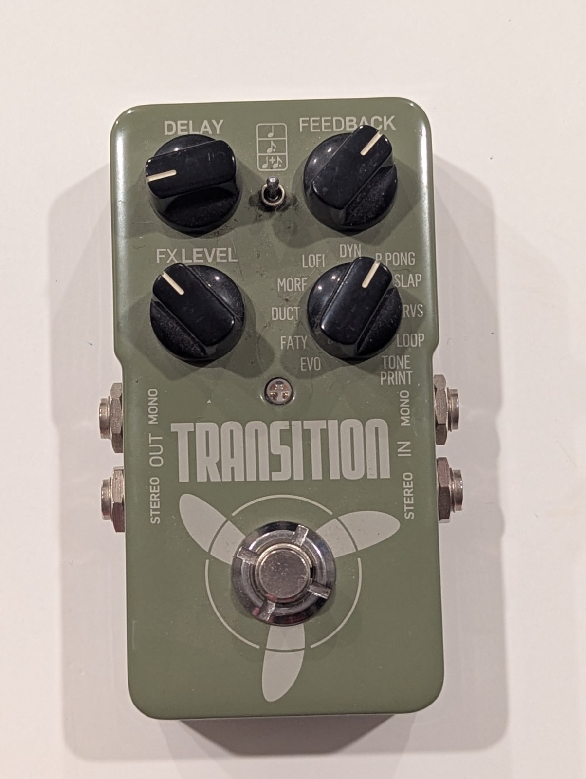 TC Electronic Transition Delay & MXR Dyna Comp Compressor Guitar Effect Pedals