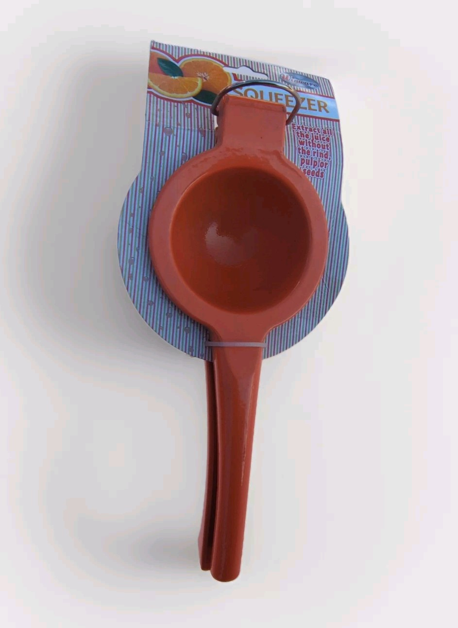 Winware LS-9O Orange Squeezer, 9.125-Inch, Aluminum "Extract The Juice only" New