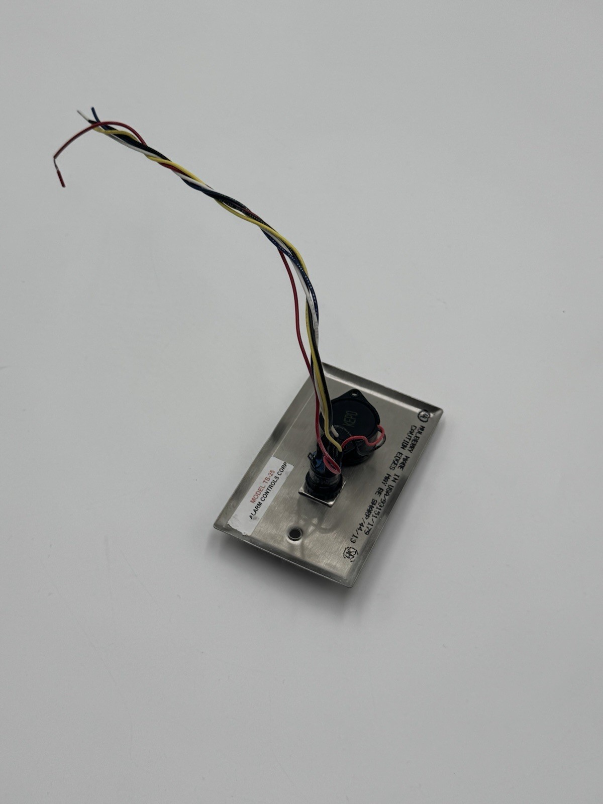 ALARM CONTROLS PUSH BUTTON - TS-25