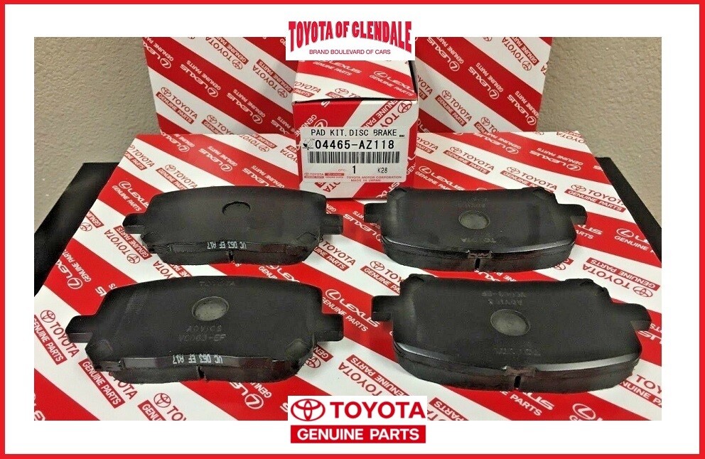 2003-2008 TOYOTA COROLLA FRONT CERAMIC BRAKE PADS GENUINE OEM 04465-AZ218