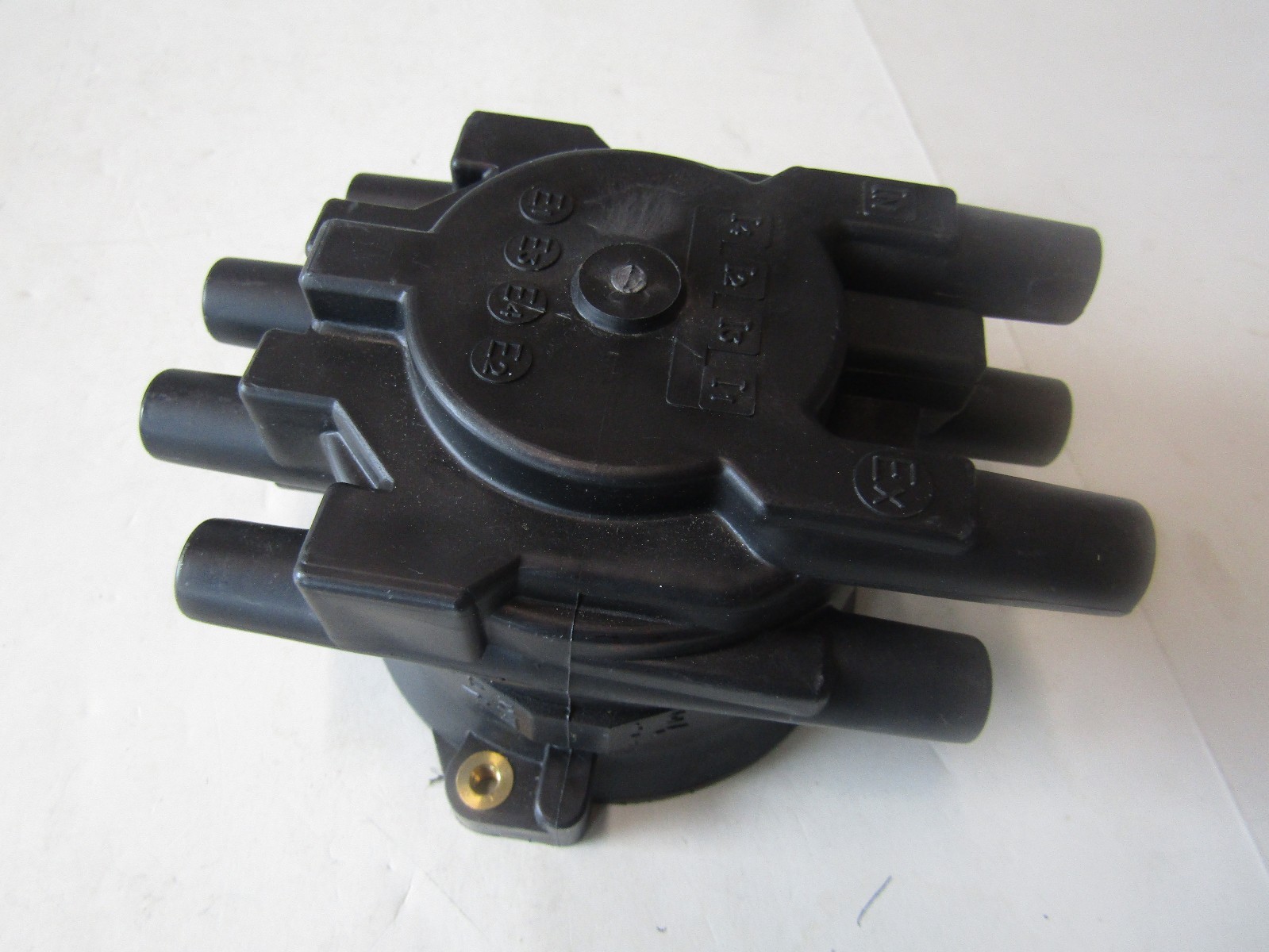 Distributor Cap Standard JH-221 fits 87-88 Nissan Stanza 2.0L-L4  MADE IN ITALY