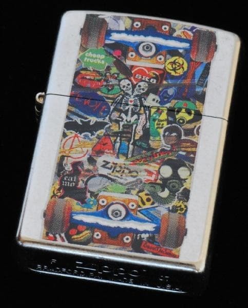 Zippo 2007 Skateboard Graffiti Design Oil Lighter Unfired
