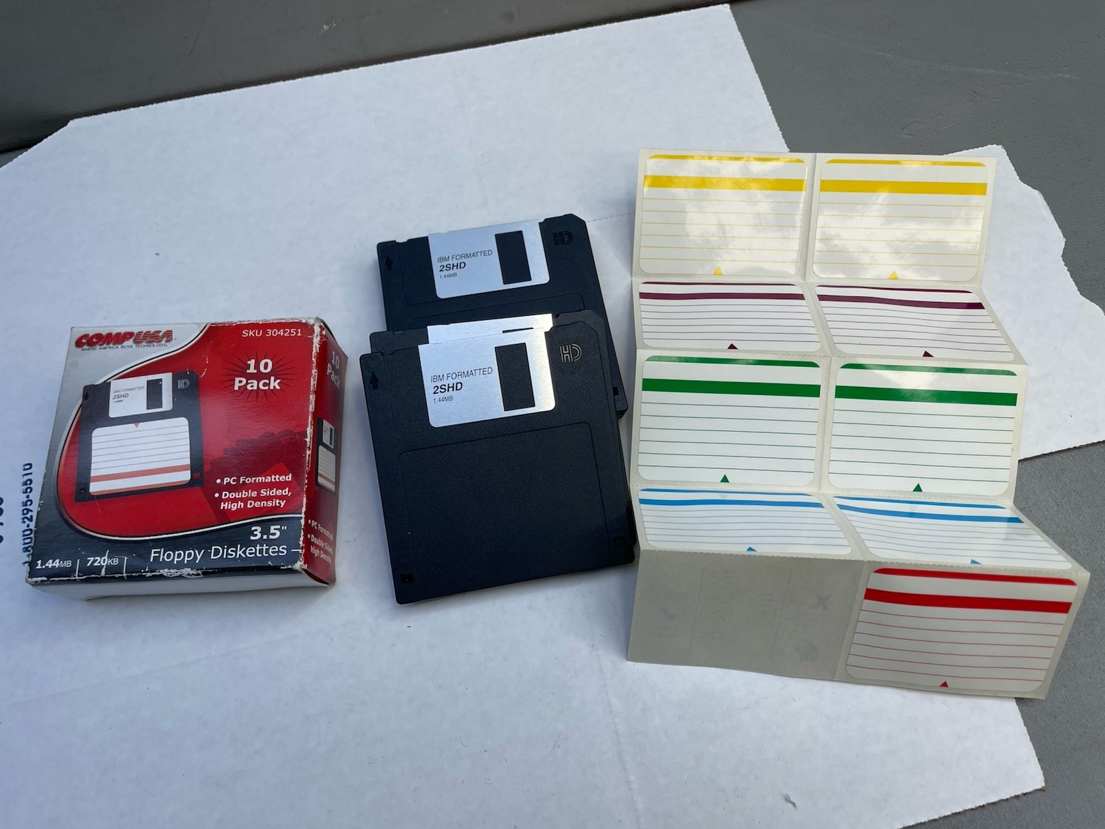 COMP USA 3.5" Floppy Diskettes 1.44MB Double Sided HD New Open Box