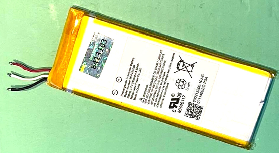 GENUINE 2400 mAH 3.7v  8.88Wh BATTERY FOR TND-740 TRUCK GPS  NEW WARRANTY