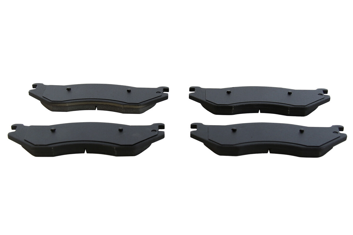 Front Ceramic Brake Pad Kit for 2002-2005 Dodge Ram 1500 2003-2006 Durango 4.7L