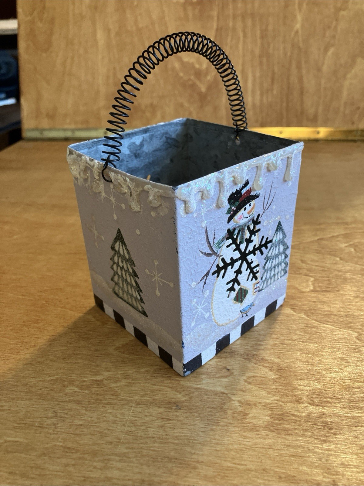Metal Snowman Box With Wire Handle 3.5 X 4 X 3.5 Inches