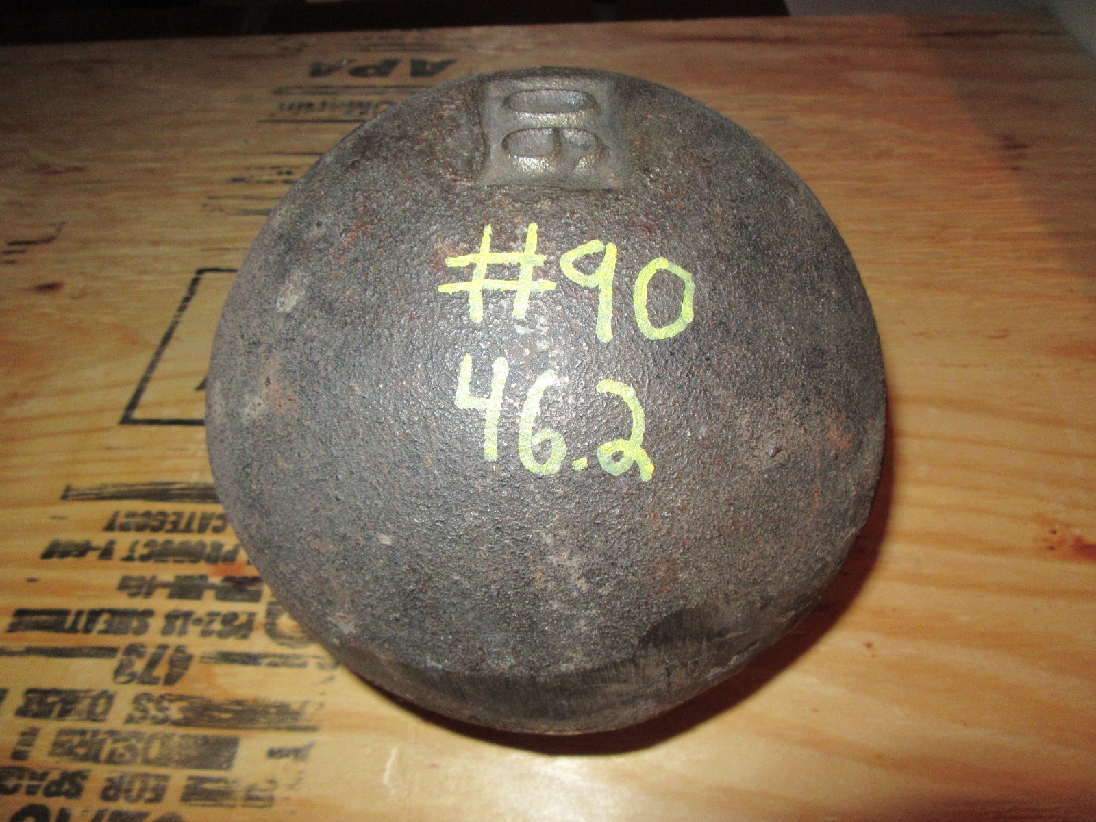 YORK Globe Half 90 Pound Glob Grip Number Side