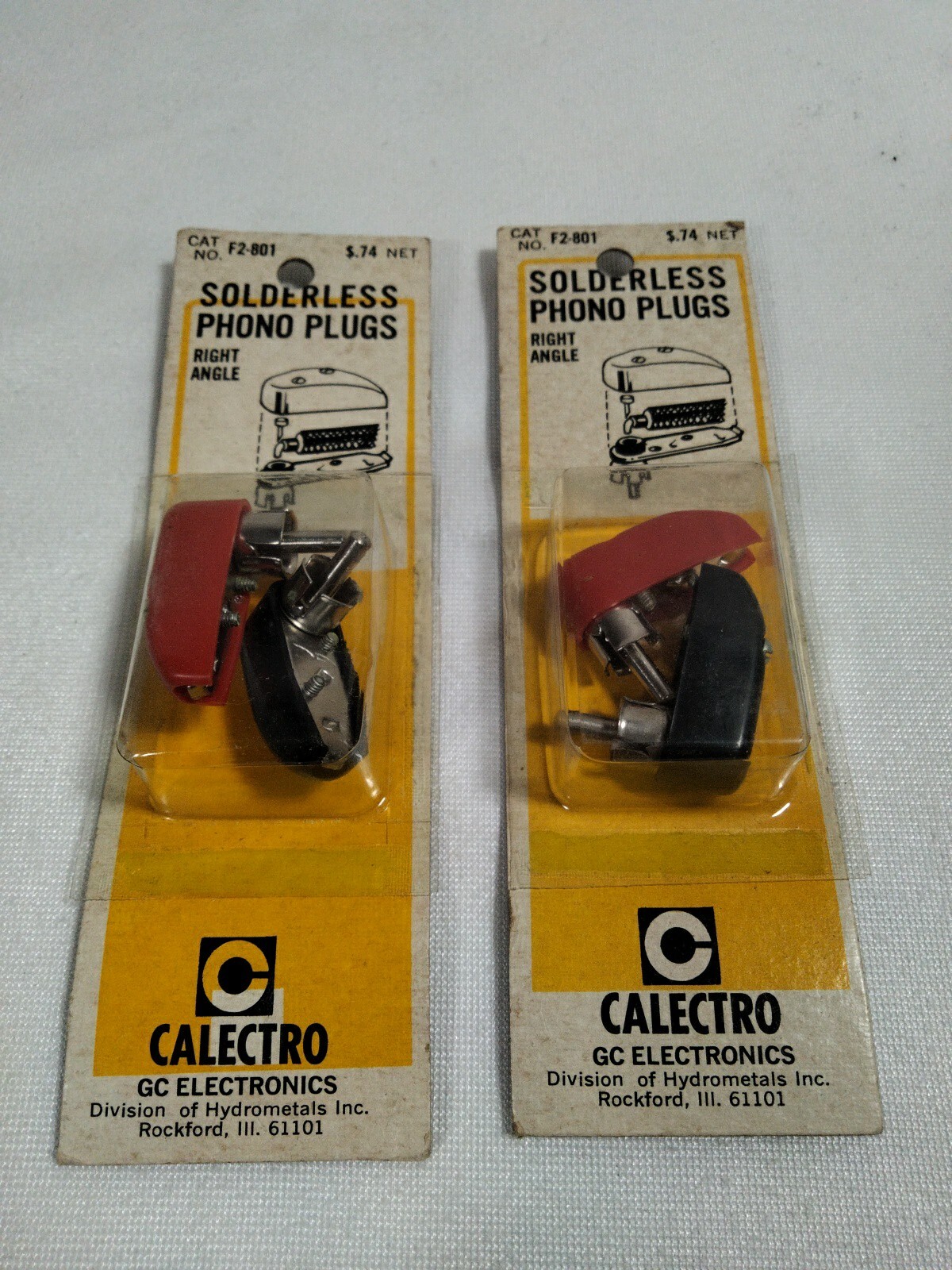 Vintage Calectro F2-801 Solderless Phono Plugs Right Angle 2 Packs