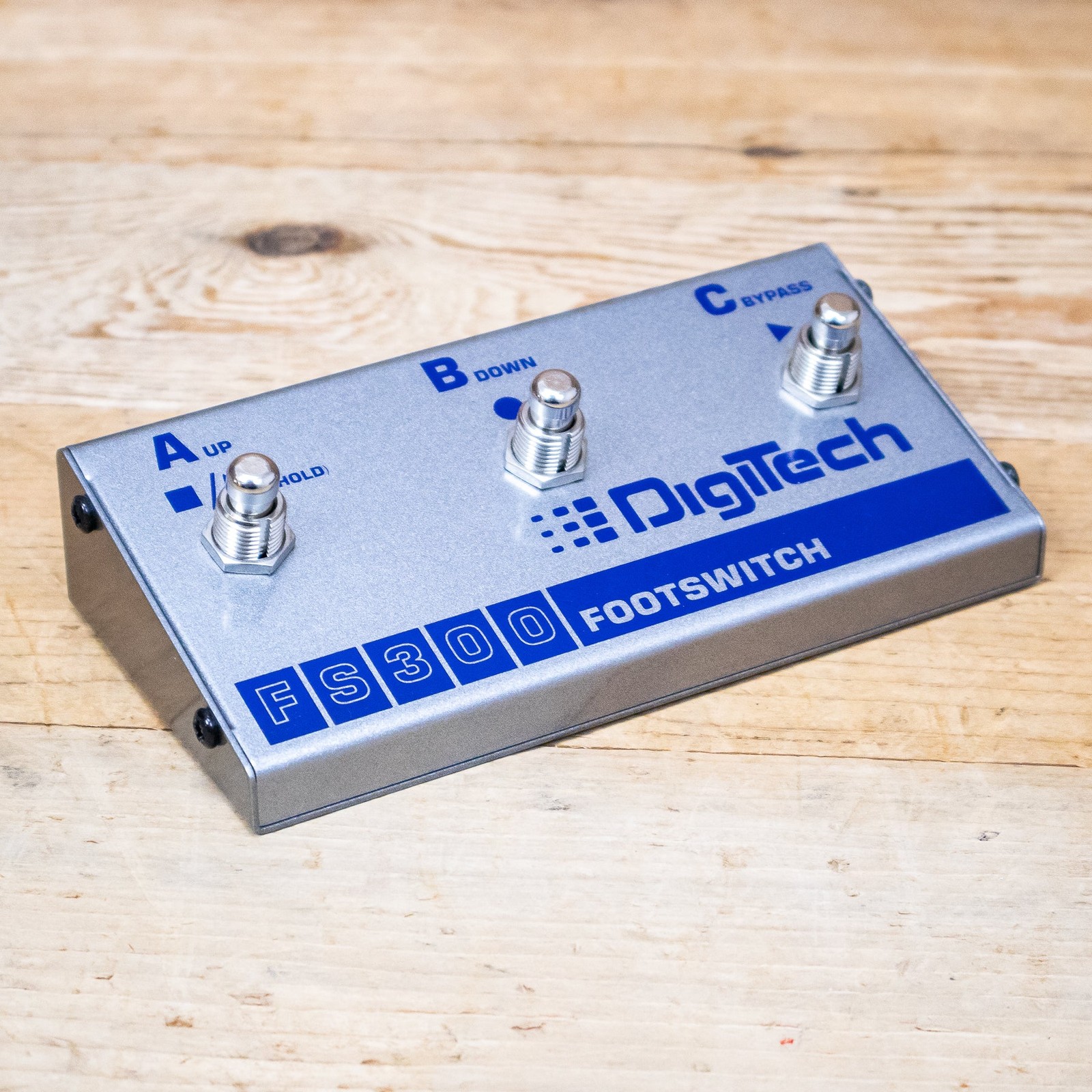 Digitech FS300 (FS-300) Multi-Function Footswitch 3-Button Stompbox U282099