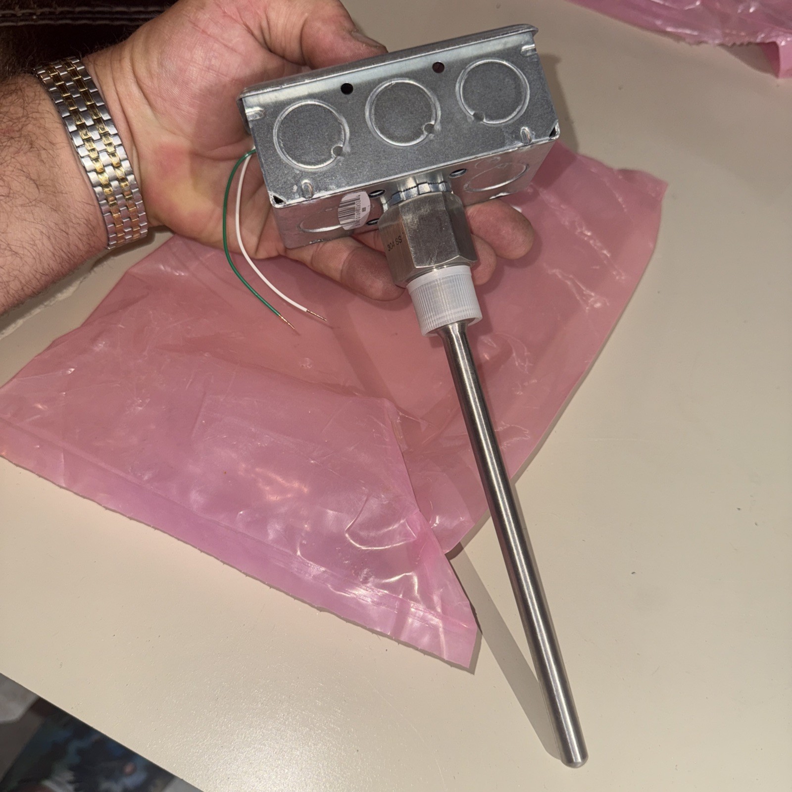 ACI A/CP-I-6”-GD Immersion Pipe Sensor Galvanized Enclosure W/ Extra Stem Thing