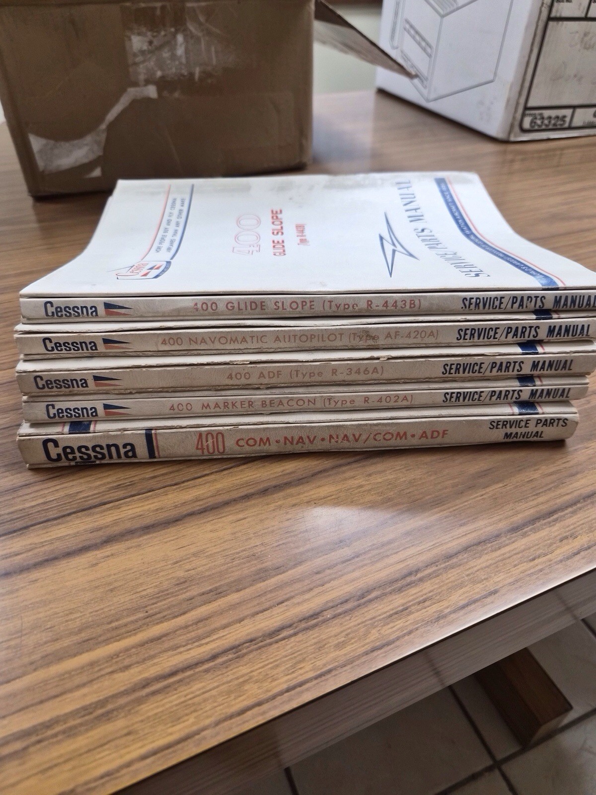 Vintage Cessna Avionics, Parts/Service Manual, 400 Series, Qty 5