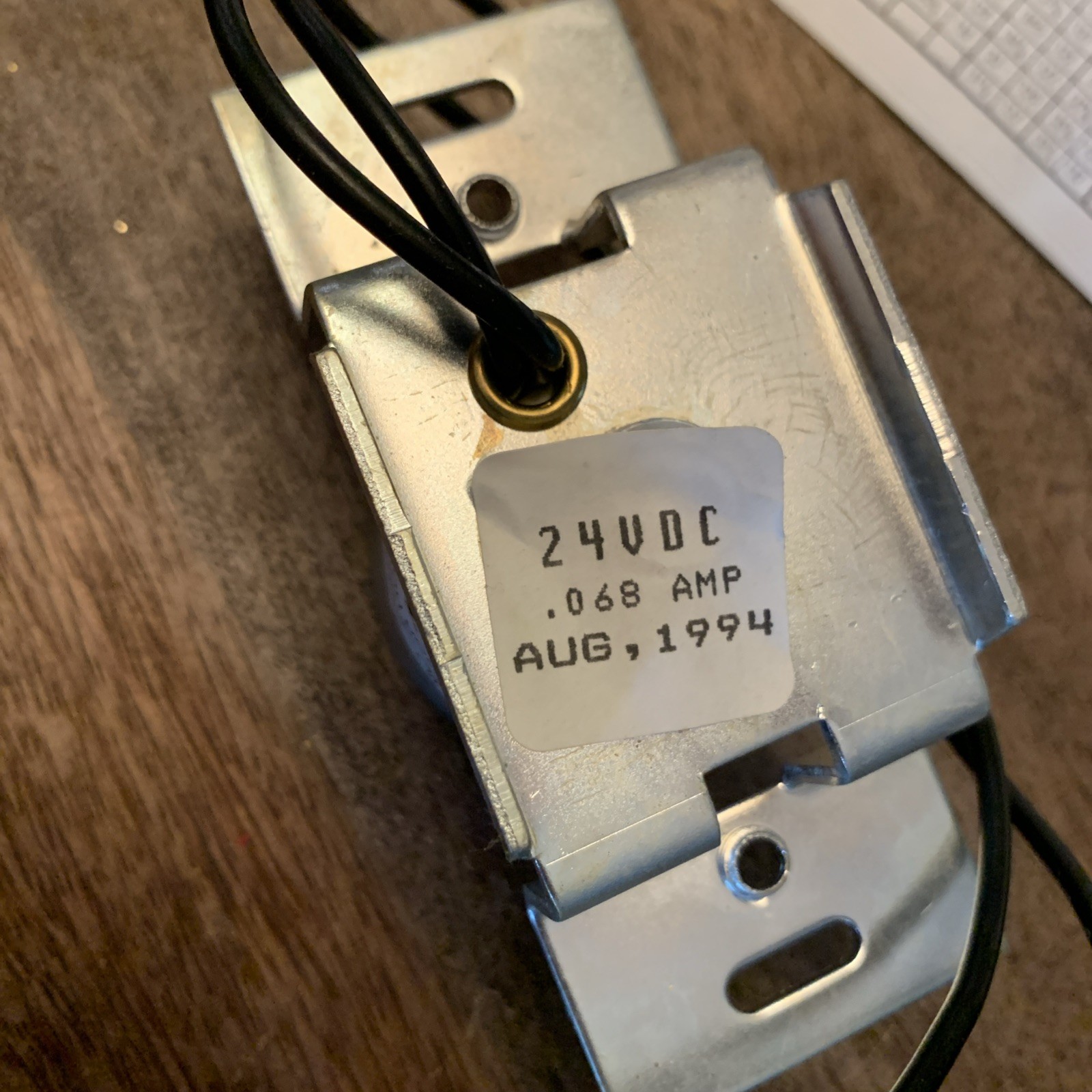 Rixson IS-FM998 689 Electromagnetic Door Holder/Release Wall Mount