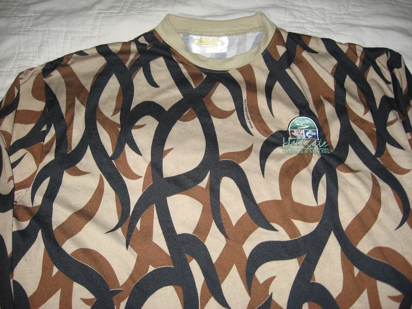 ASAT Camouflage Men's Pullover Long Sleeve Shirt XL Logo On Front
