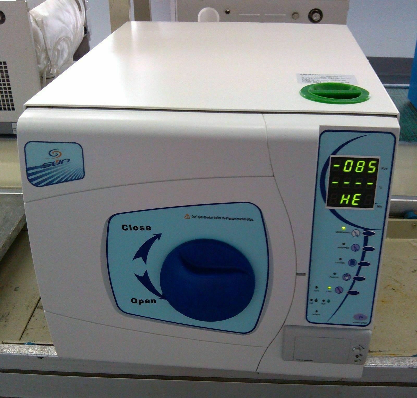16L Dental Autoclave Pressure Steam Sterilizer Class B with Printer Sun16-II