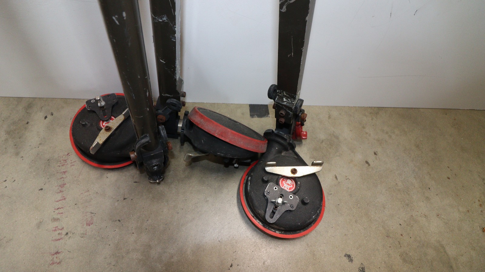 Heavy Duty Tripod Dolly Extra large wheels