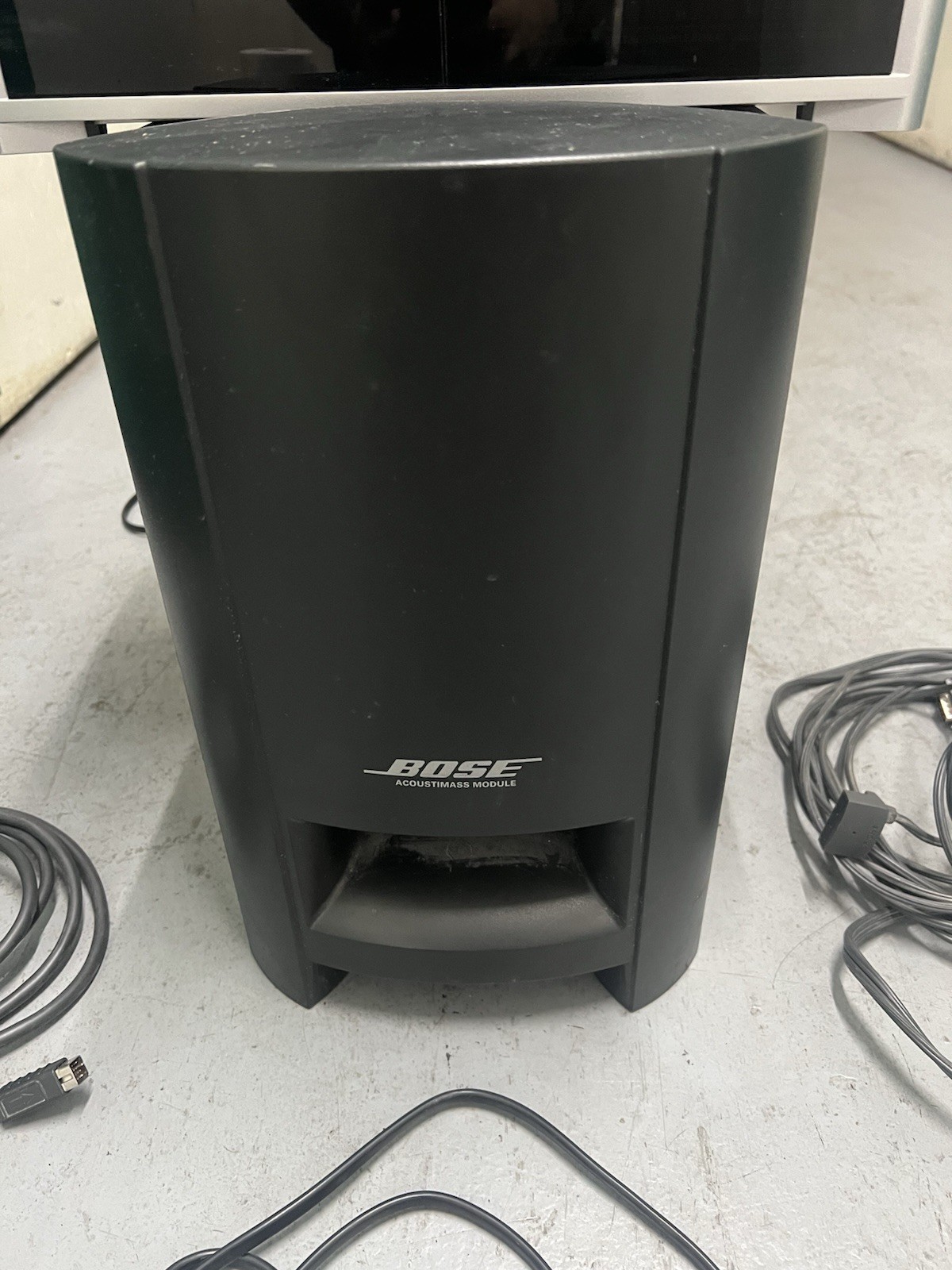 BOSE AV3-2-1 II Media Center PS3-2-1 II Powered Speaker System Bundle No Remote