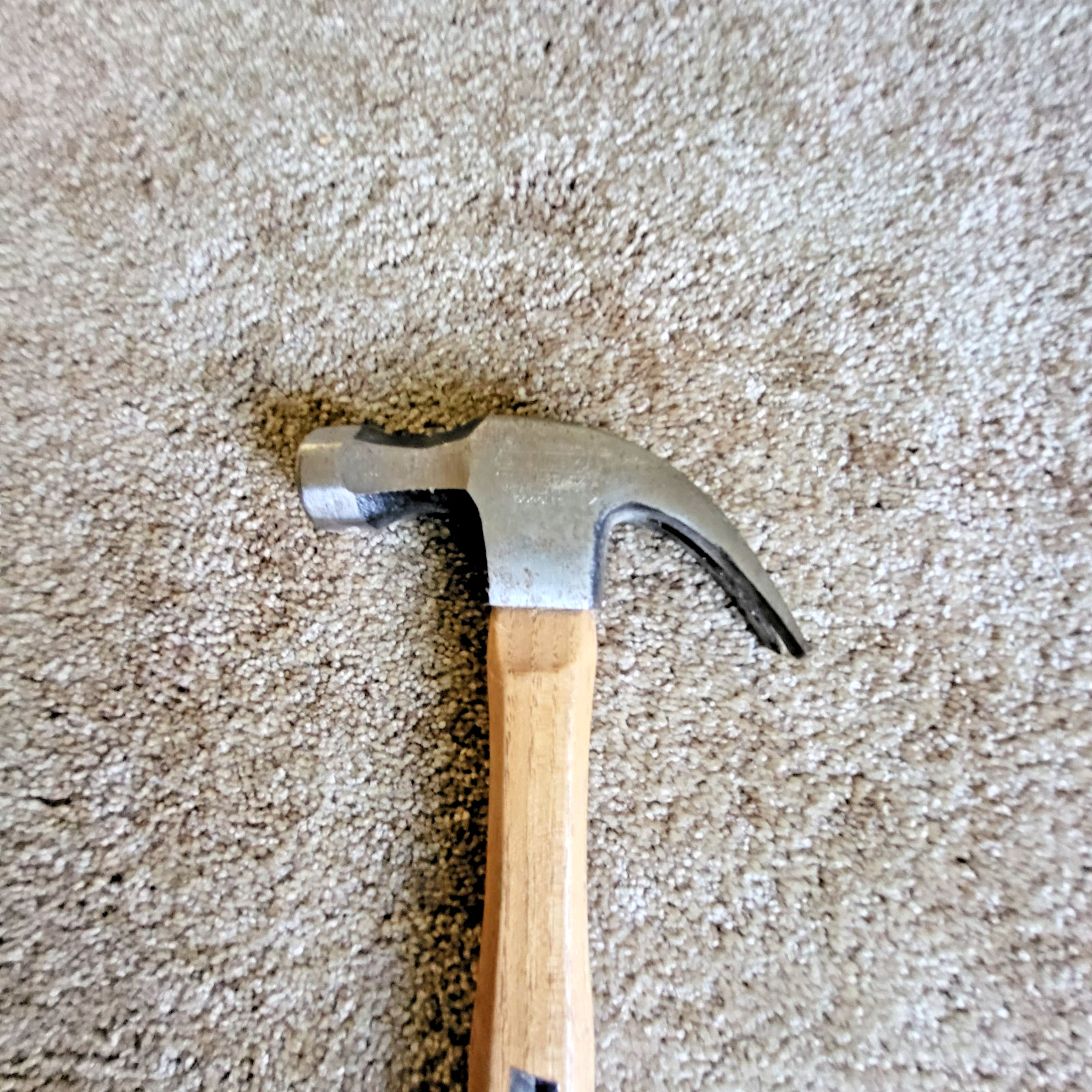 VINTAGE STANLEY 100 Plus Hammer #101 20 oz. NOS
