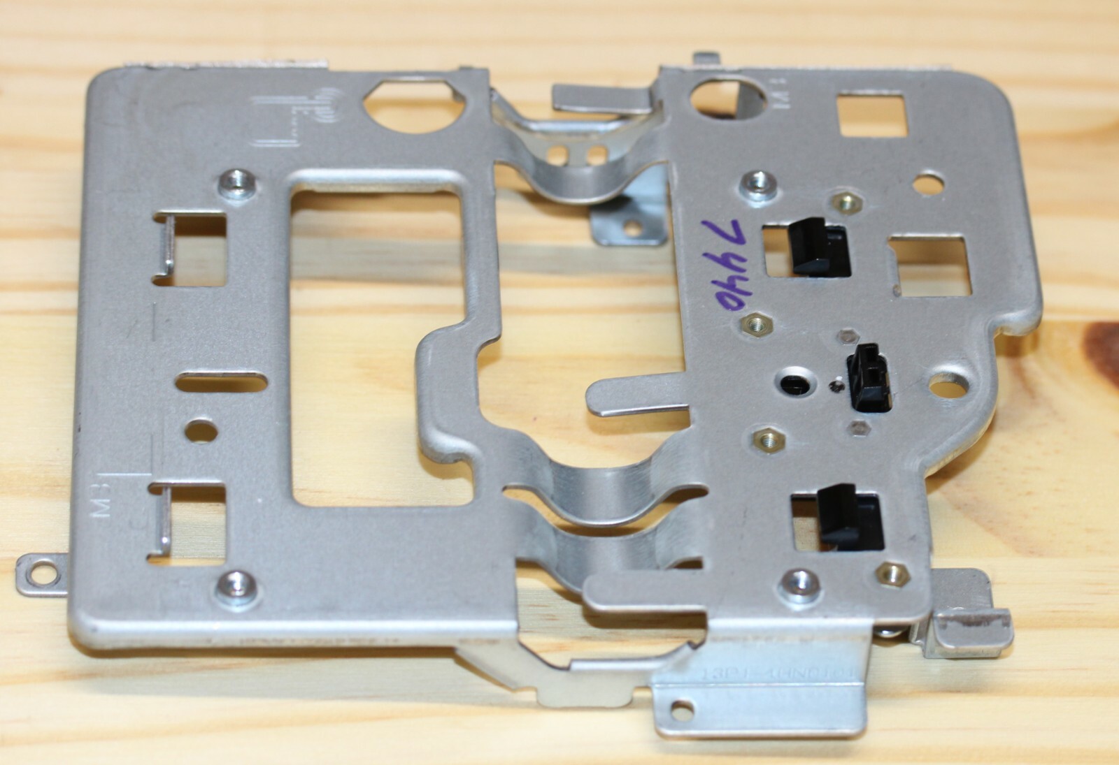 Mounting Plate for Dell Optiplex 7440/7450 AIO (free shipping)