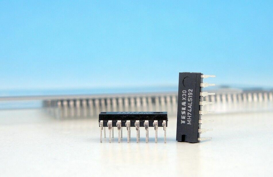 5 x MH74ALS192 74ALS192 Synchronous Binary 4-Bit Up Down Counter with Preset IC